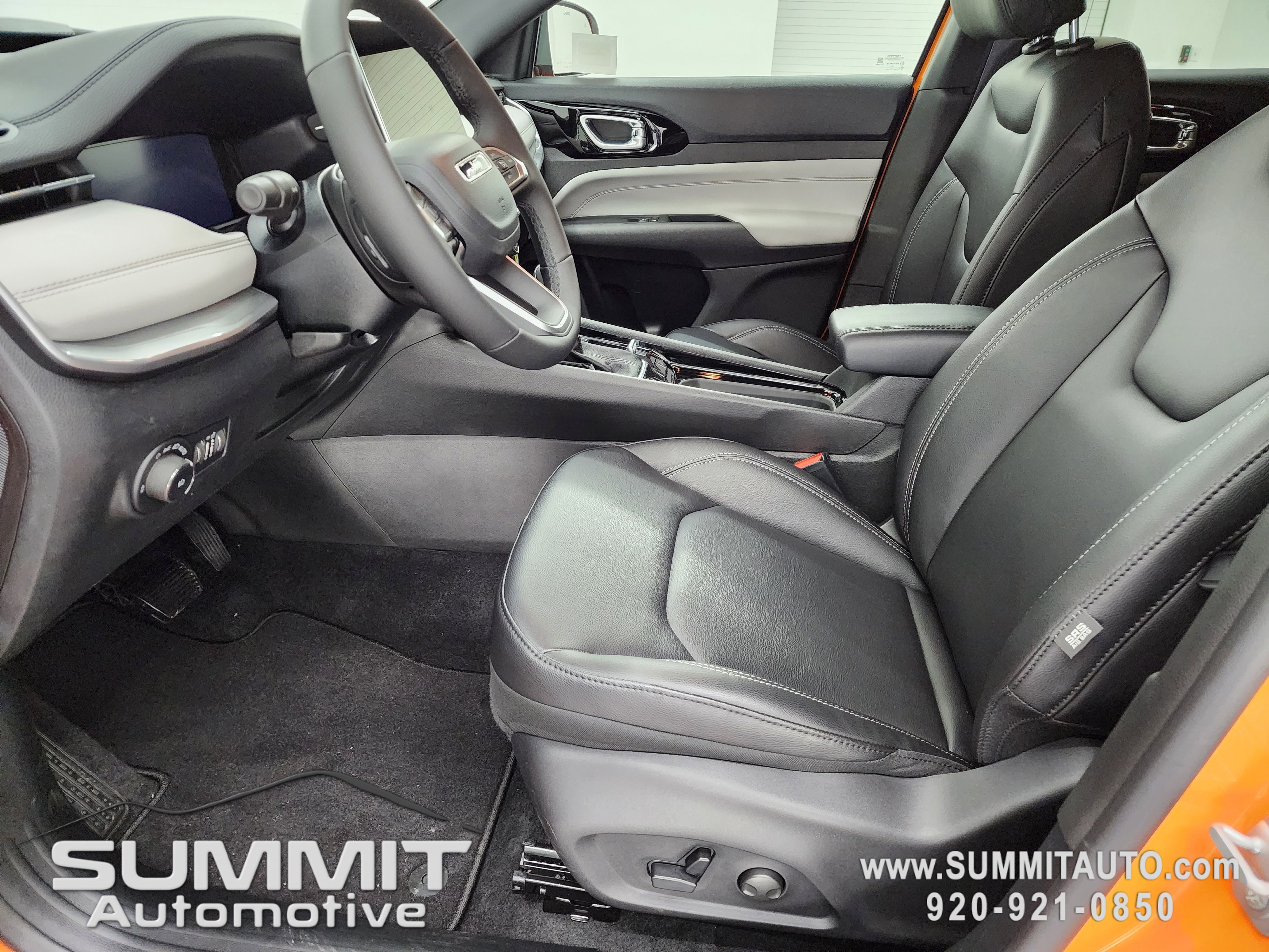 New 2026 Jeep Compass Limited w/ Sun, Sound & Navigation Group image 7