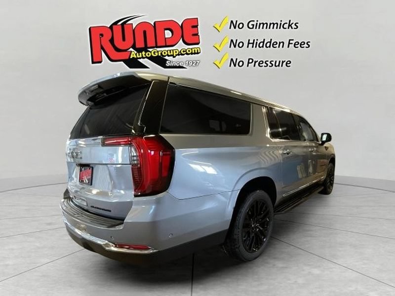 New 2026 GMC Yukon XL Elevation AWD/4WD image 7