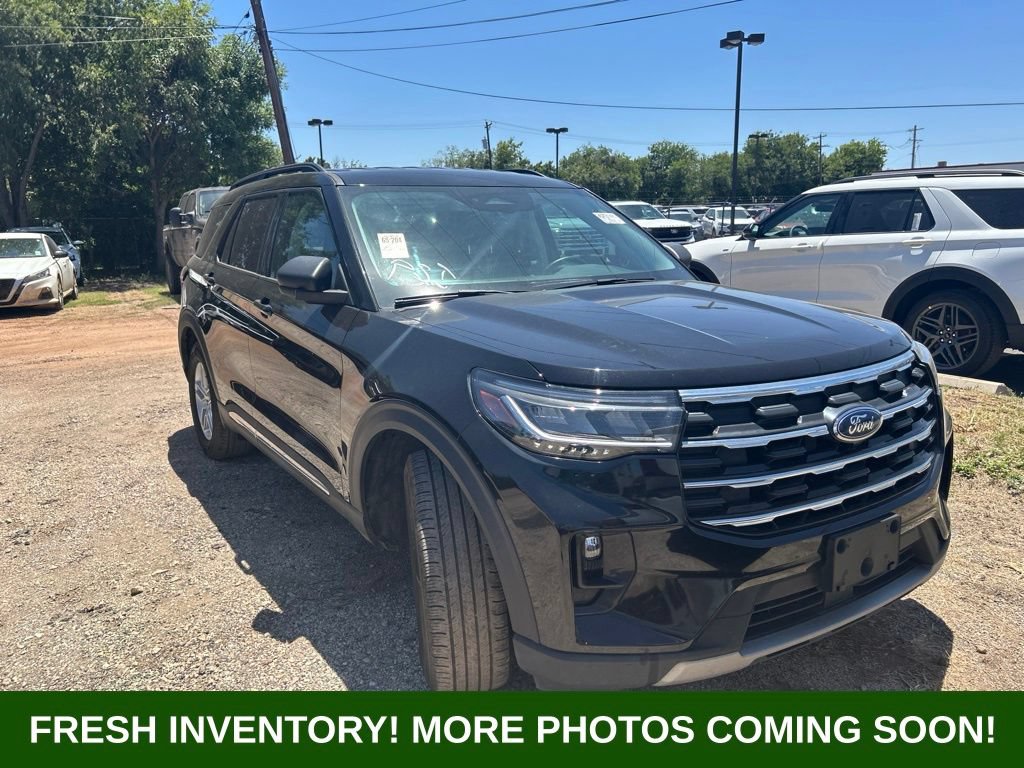 Used 2025 Ford Explorer Active w/ Active Comfort Package