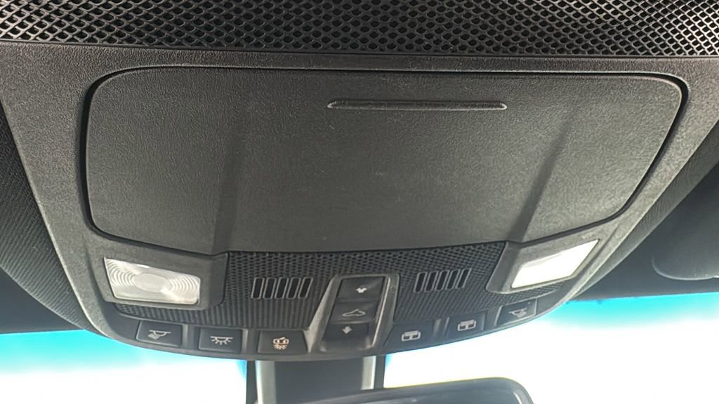 Used 2016 Lincoln MKX Reserve w/ Climate Package image 30