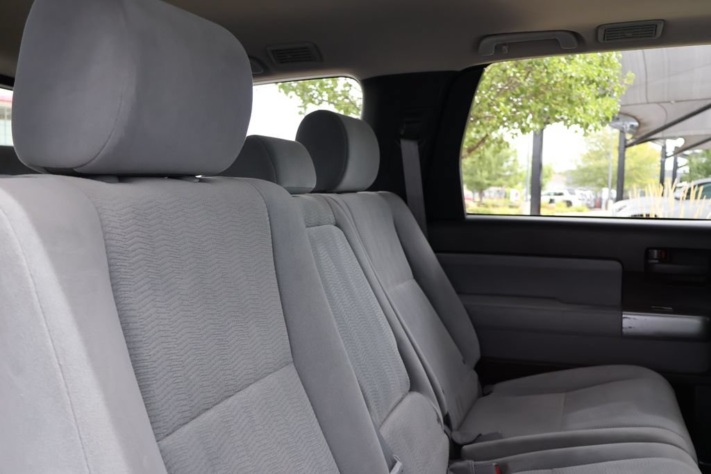 Used 2019 Toyota Sequoia SR5 AWD/4WD image 52