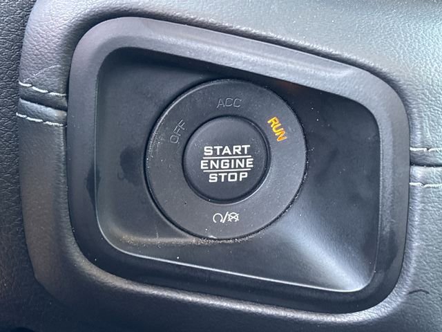 Used 2025 Jeep Wrangler Unlimited Rubicon image 22