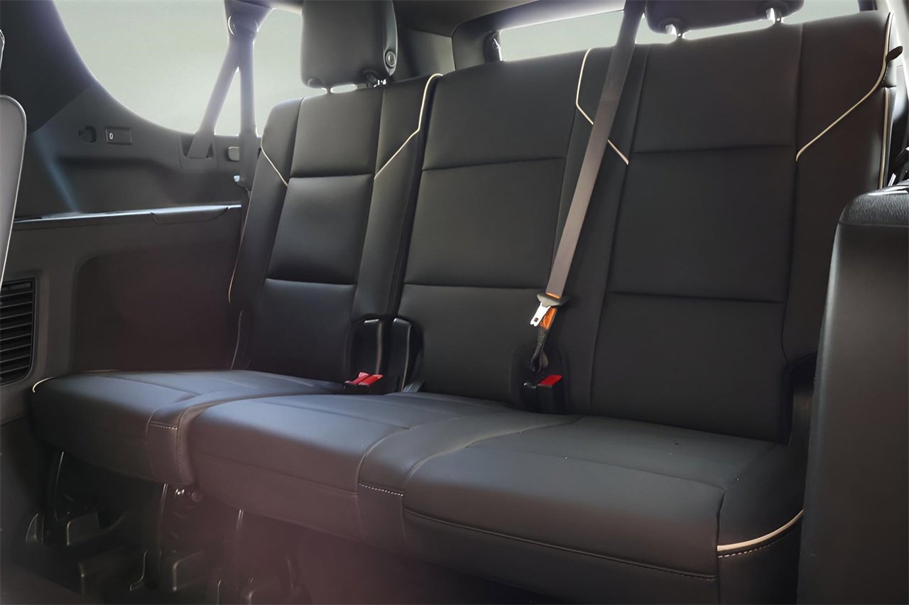 Certified 2024 Cadillac Escalade ESV Premium Luxury image 11