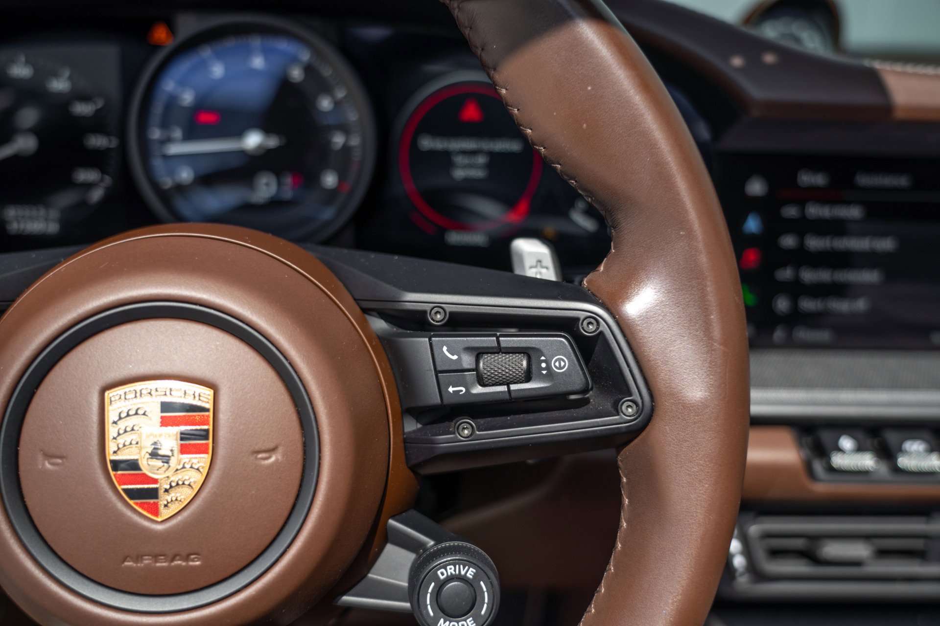 Used 2024 Porsche 911 Carrera image 53