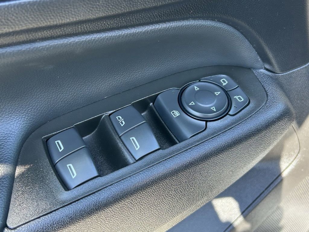 Used 2024 Chevrolet Equinox LT image 25