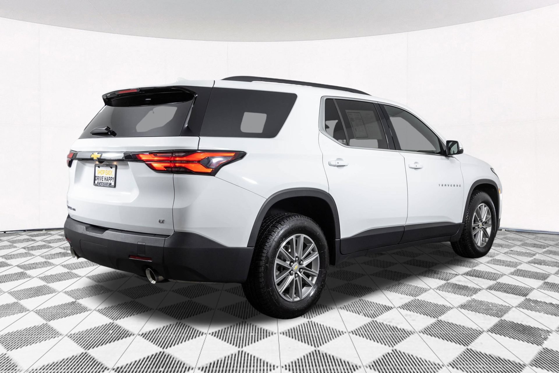 Used 2023 Chevrolet Traverse LT AWD/4WD image 19