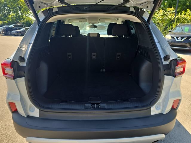 Used 2025 Ford Escape Active w/ Cold Weather Package AWD/4WD image 9