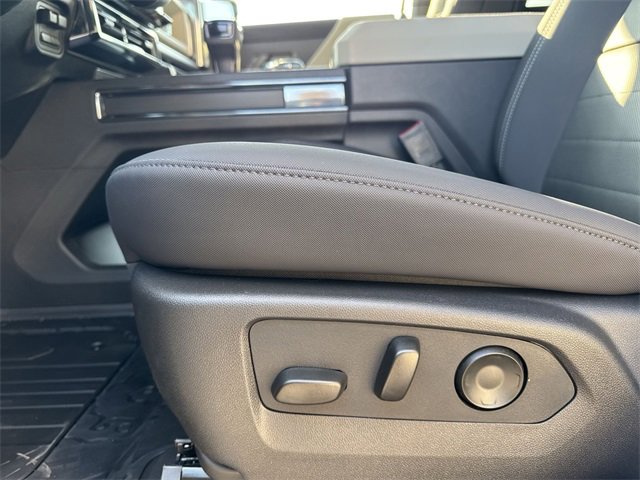 New 2026 GMC Hummer EV SUV image 12