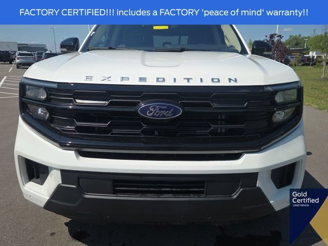 Used 2025 Ford Expedition Active AWD/4WD image 4