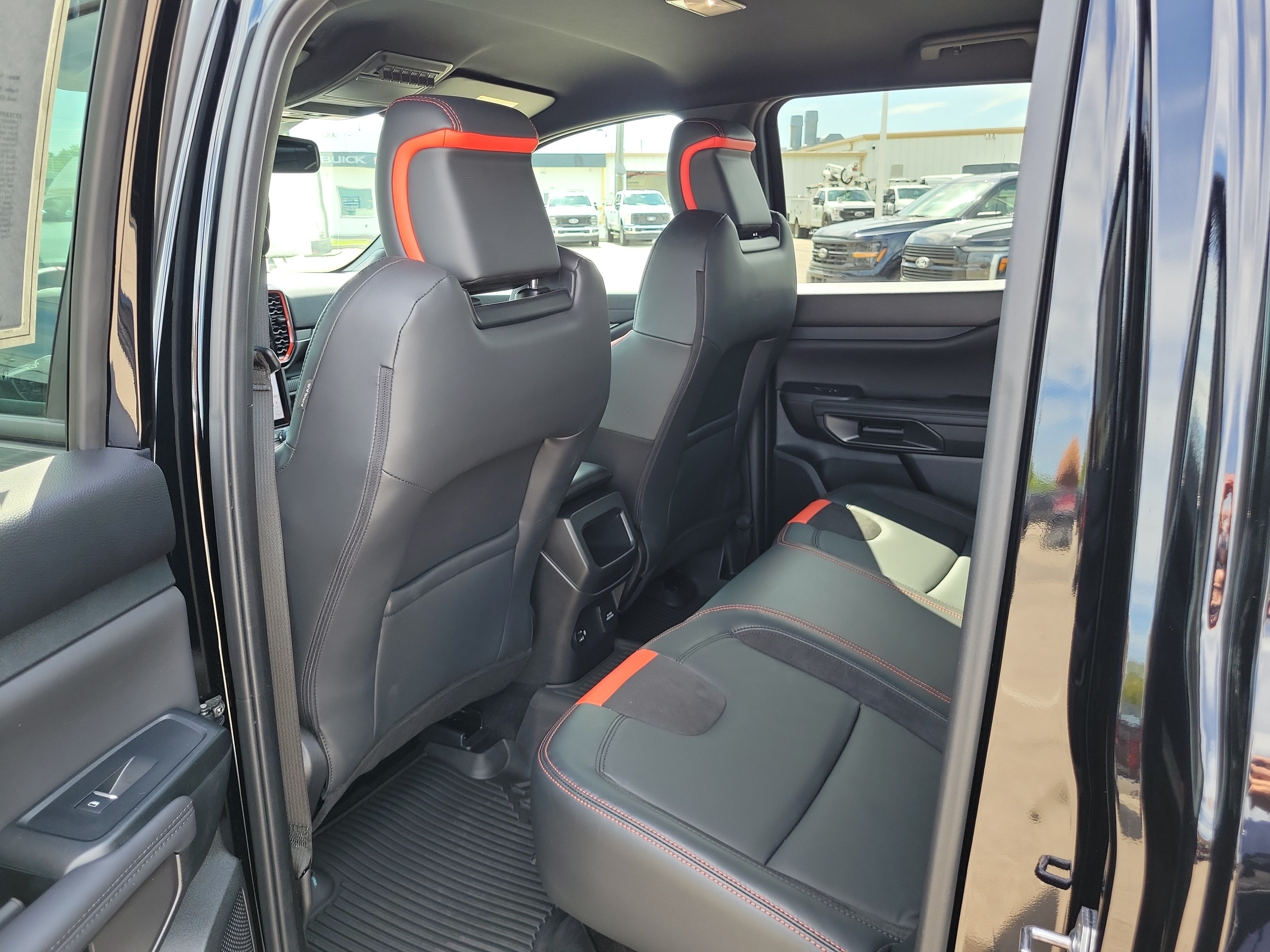 Used 2025 Ford Ranger Raptor AWD/4WD image 12