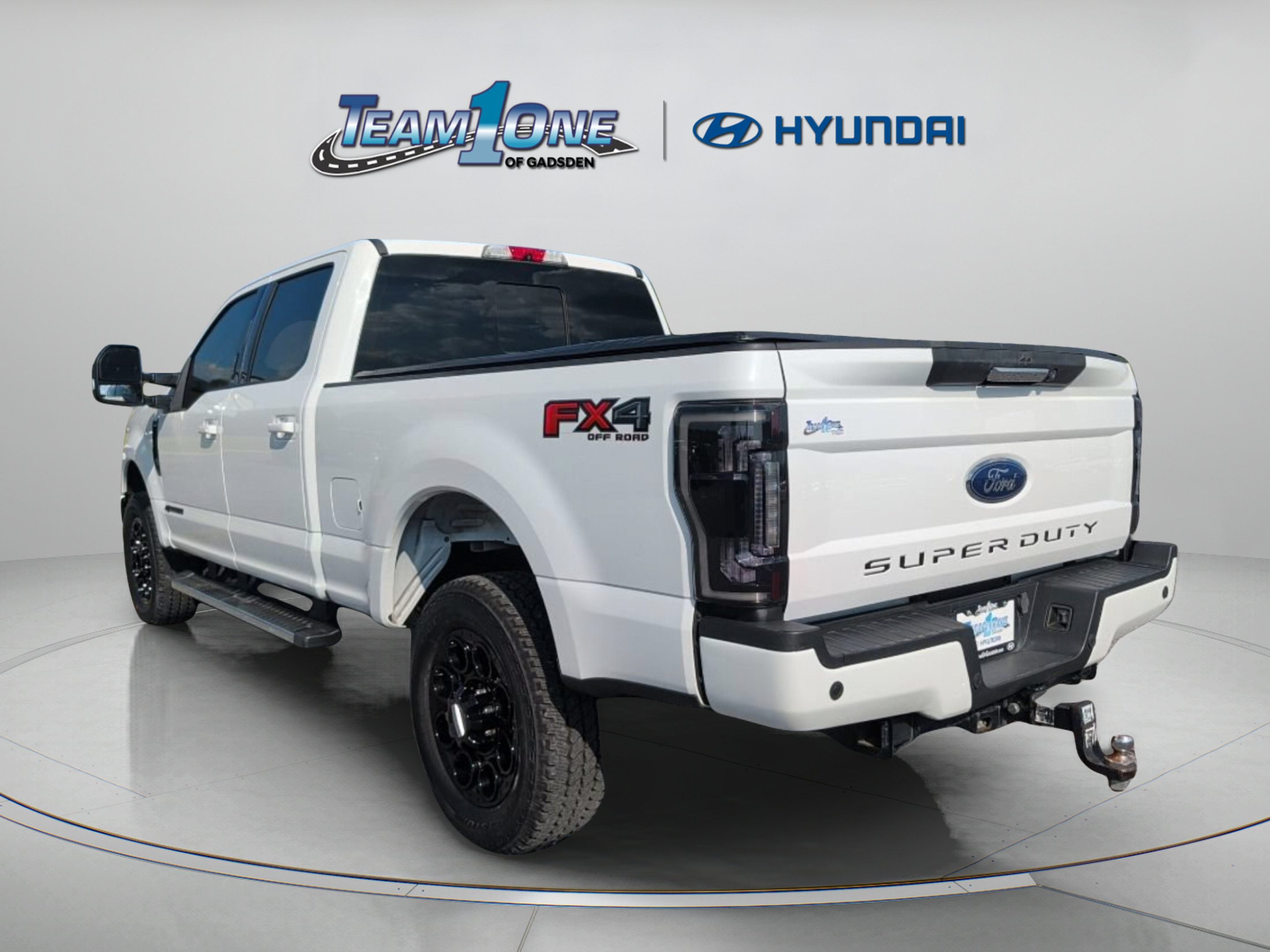 Used 2019 Ford F250 Lariat w/ Lariat Value Package AWD/4WD image 8