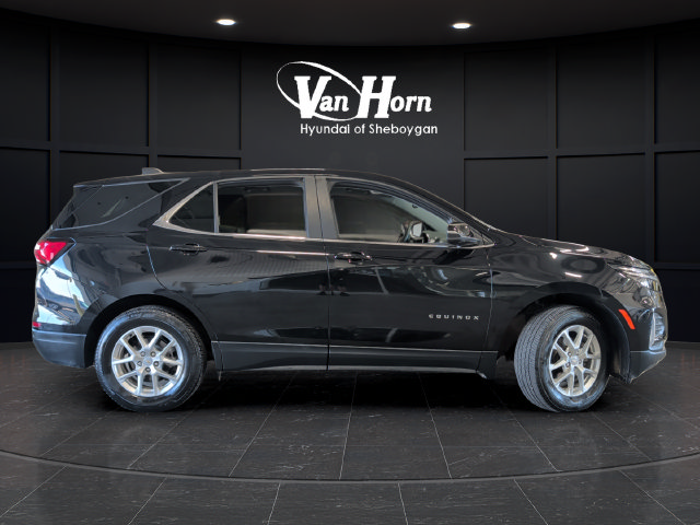Used 2024 Chevrolet Equinox LT AWD/4WD image 8