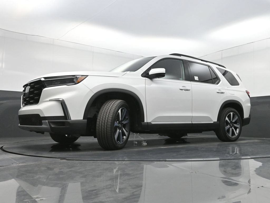 Used 2024 Honda Pilot Elite image 30