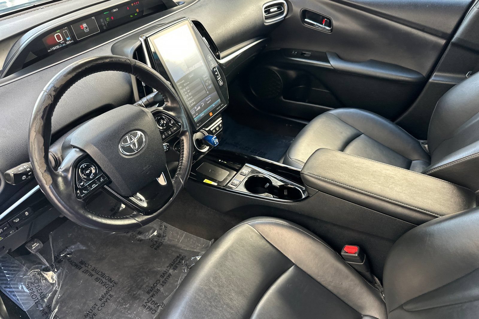 Used 2021 Toyota Prius Prime Limited w/ Carpet Mat Package (TMS) FWD image 10