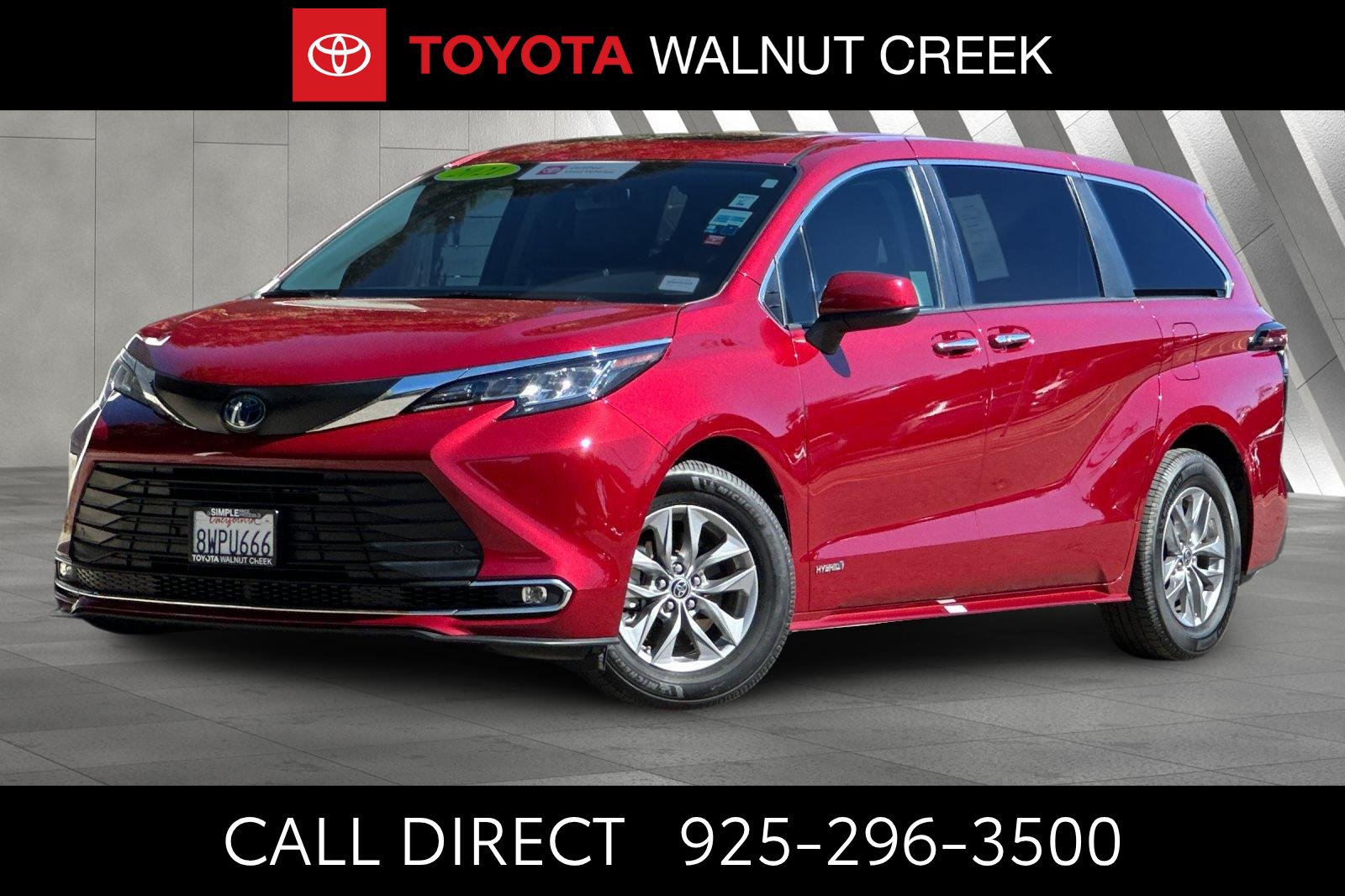 Certified 2021 Toyota Sienna XLE