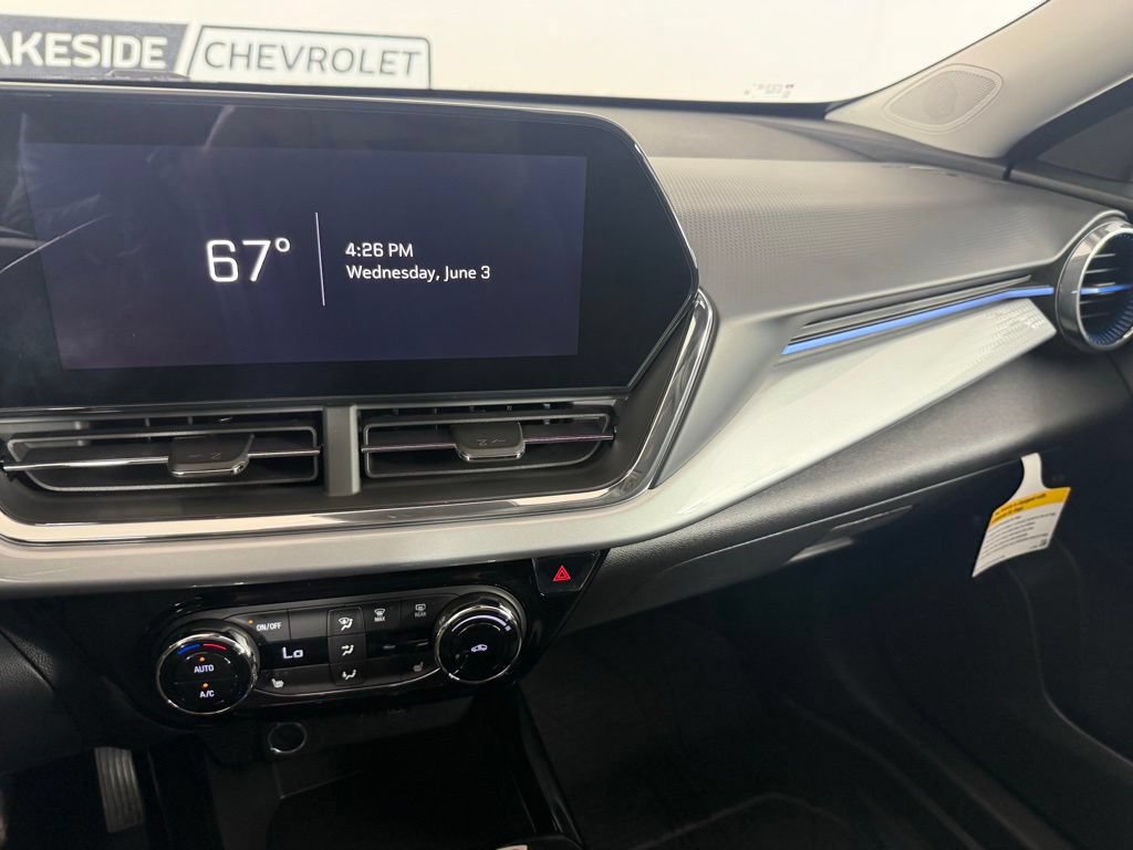 New 2026 Chevrolet Trax LT w/ Driver Confidence Package FWD image 20