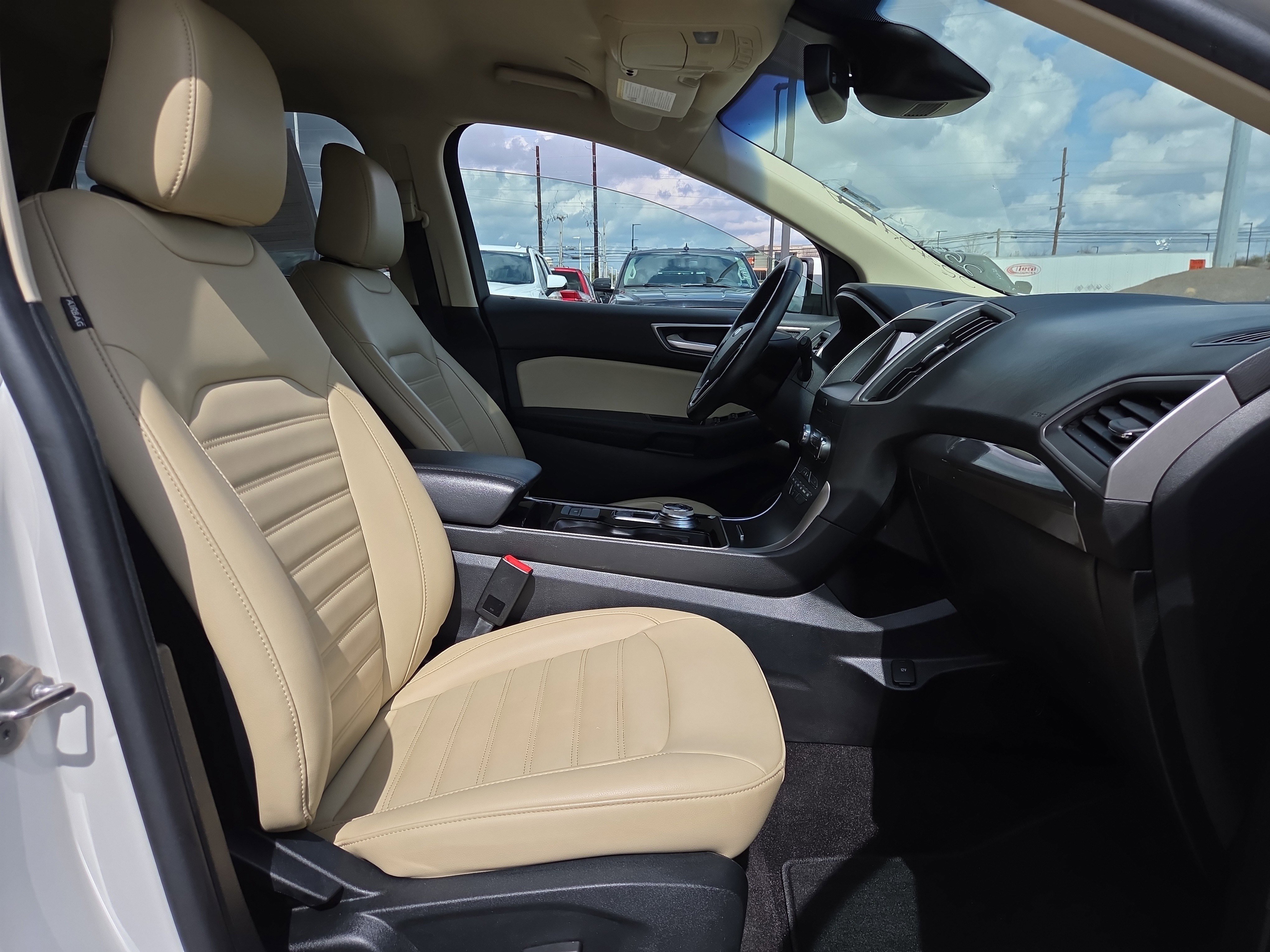 Used 2020 Ford Edge SEL w/ Convenience Package image 15