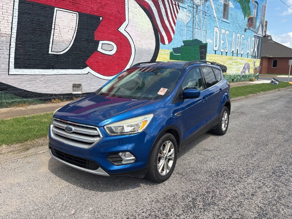 Used 2018 Ford Escape SE w/ SE Sync 3 Package FWD image 51