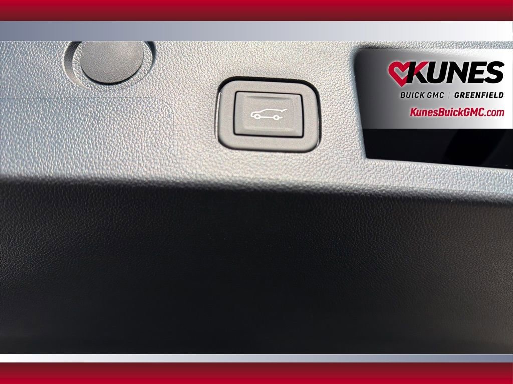 New 2026 GMC Terrain Elevation w/ Elevation Premium Package image 37