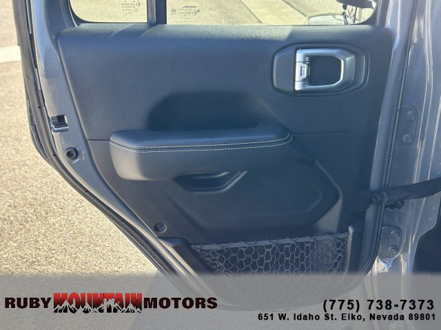 Used 2020 Jeep Wrangler Unlimited Sahara image 18