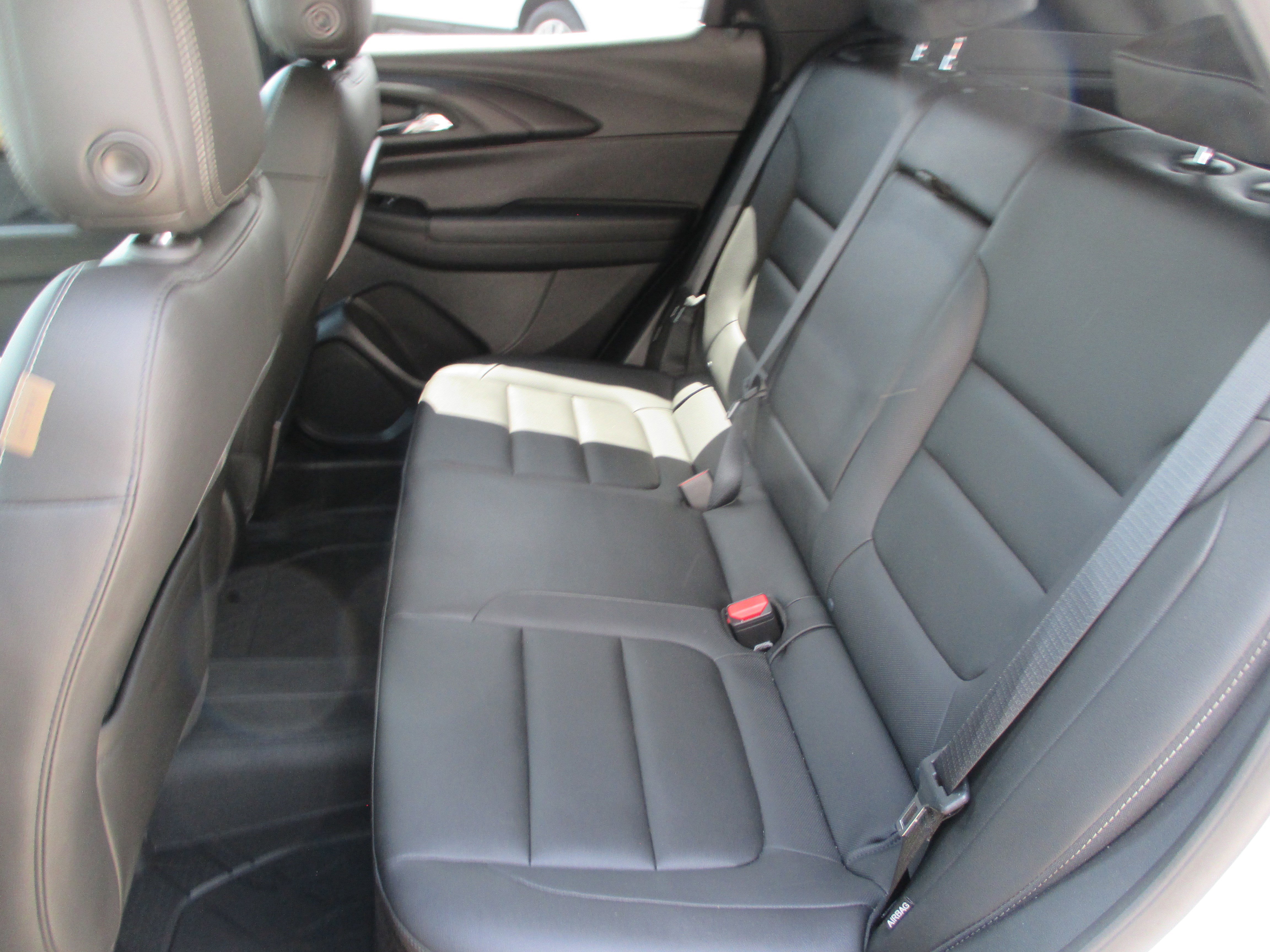 Used 2023 Chevrolet TrailBlazer ACTIV AWD/4WD image 11