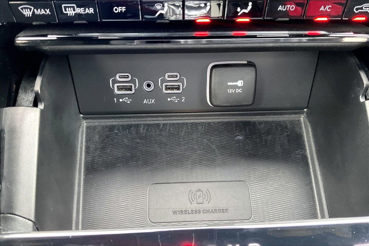 Certified 2024 Jeep Grand Cherokee L Overland w/ Luxury Tech Group IV image 19