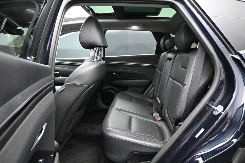Used 2022 Hyundai Tucson Limited AWD/4WD image 25