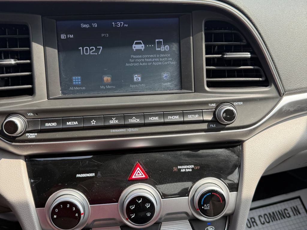 Used 2019 Hyundai Elantra SEL FWD image 36