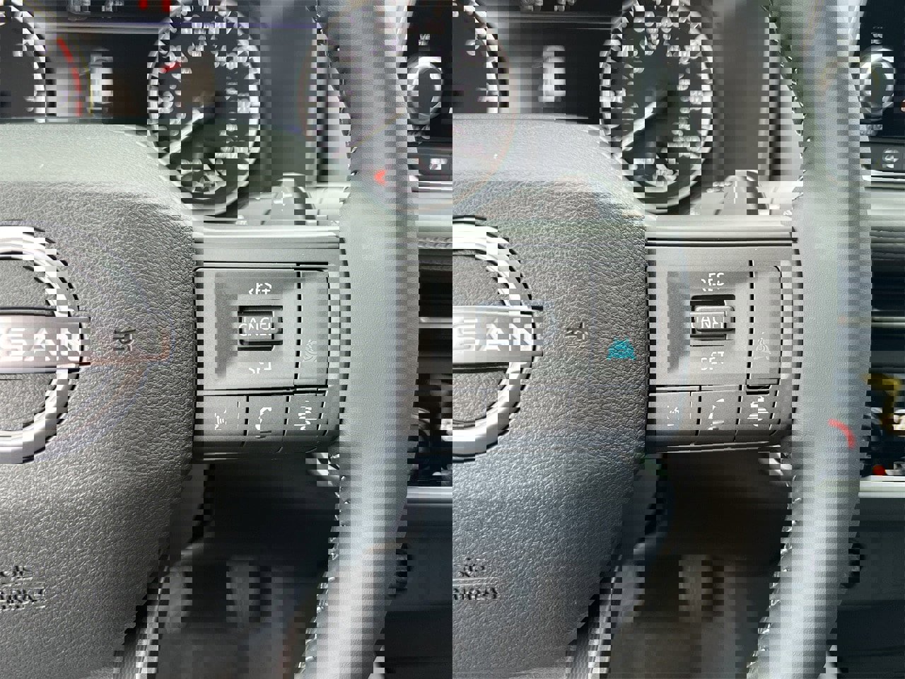 Certified 2026 Nissan Rogue SV image 12