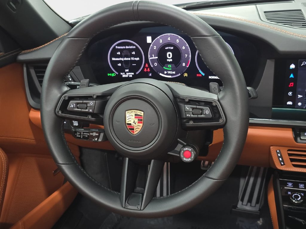 Certified 2025 Porsche 911 Carrera GTS RWD image 13