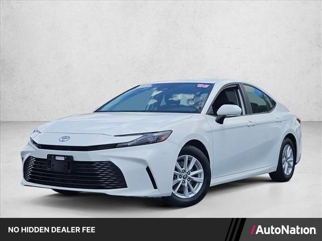 Used 2025 Toyota Camry LE FWD video 1