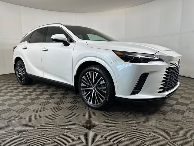 Used 2024 Lexus RX 350 w/ Convenience Package image 2