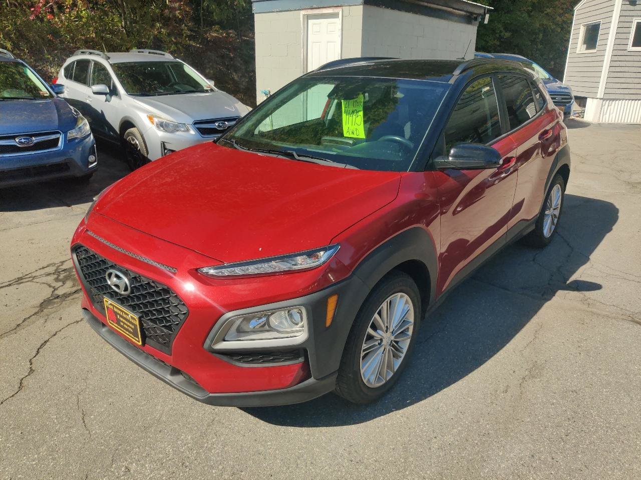 Used 2021 Hyundai Kona SEL w/ Cargo Package AWD/4WD image 2
