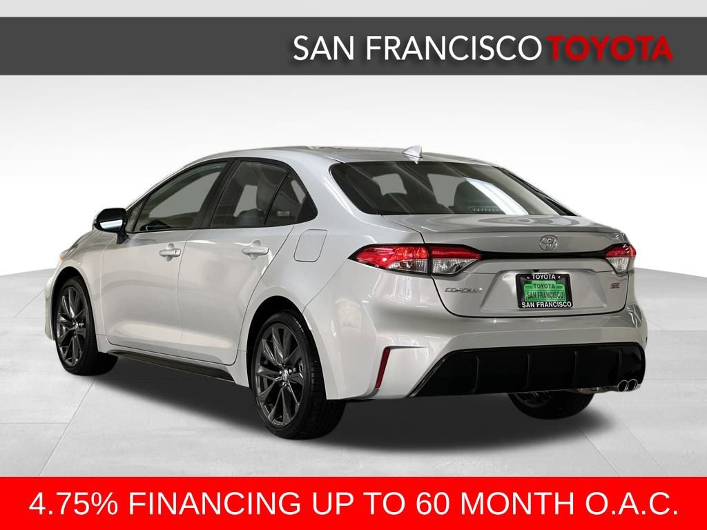 Certified 2025 Toyota Corolla SE image 3