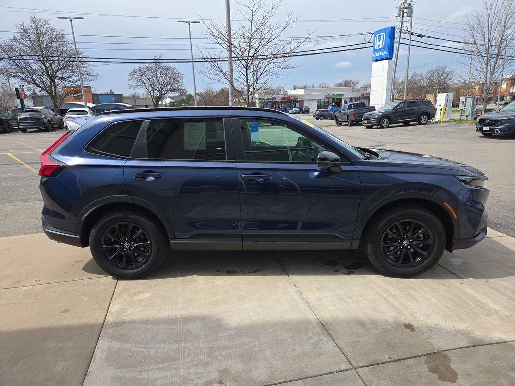 Certified 2026 Honda CR-V Sport image 2