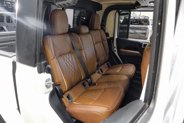 Used 2020 Jeep Gladiator Overland AWD/4WD image 91