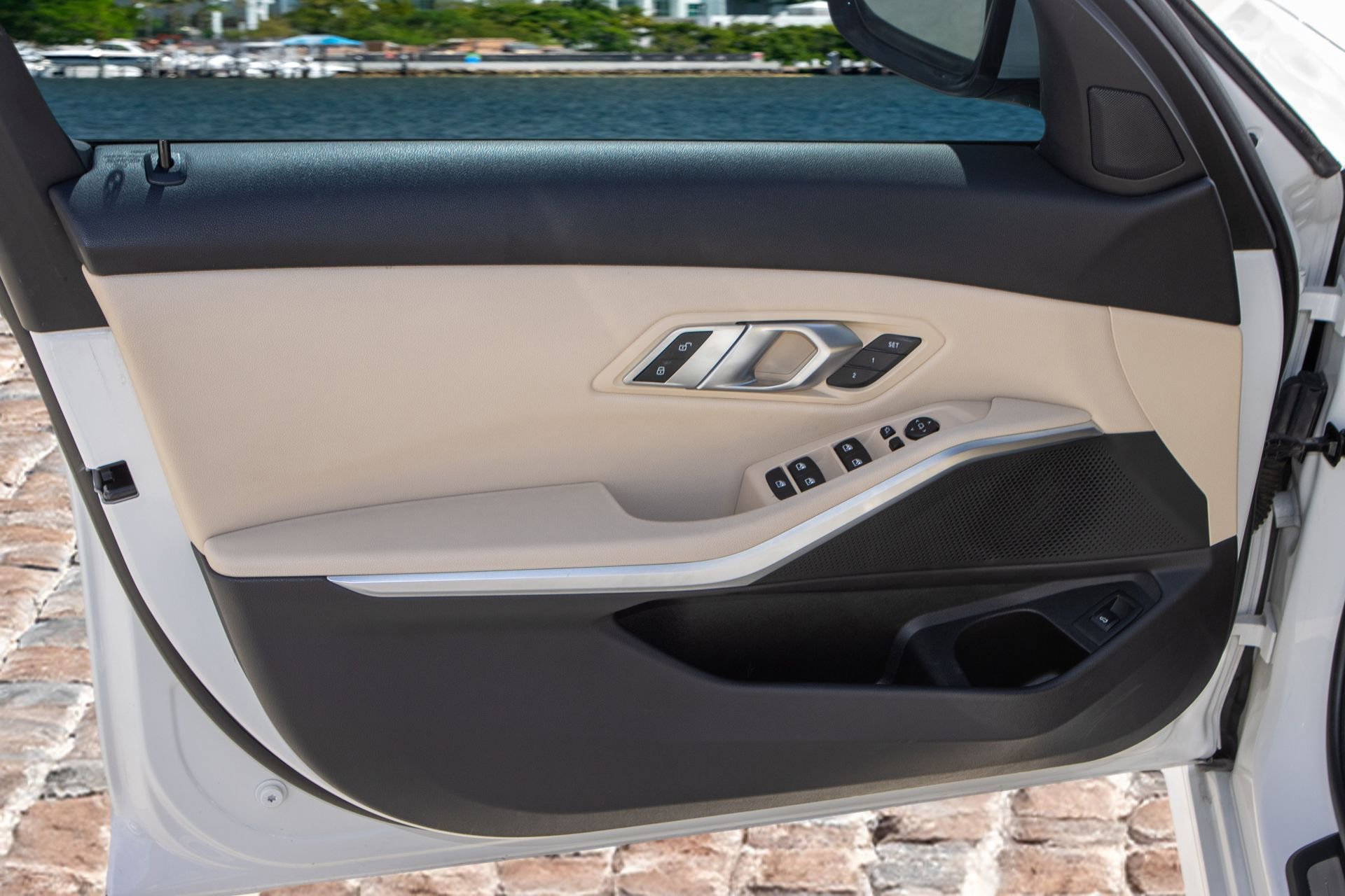 Used 2020 BMW 330i Sedan image 11