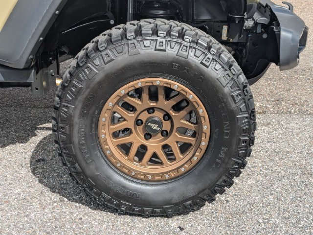 Used 2025 Jeep Wrangler Sport AWD/4WD image 12