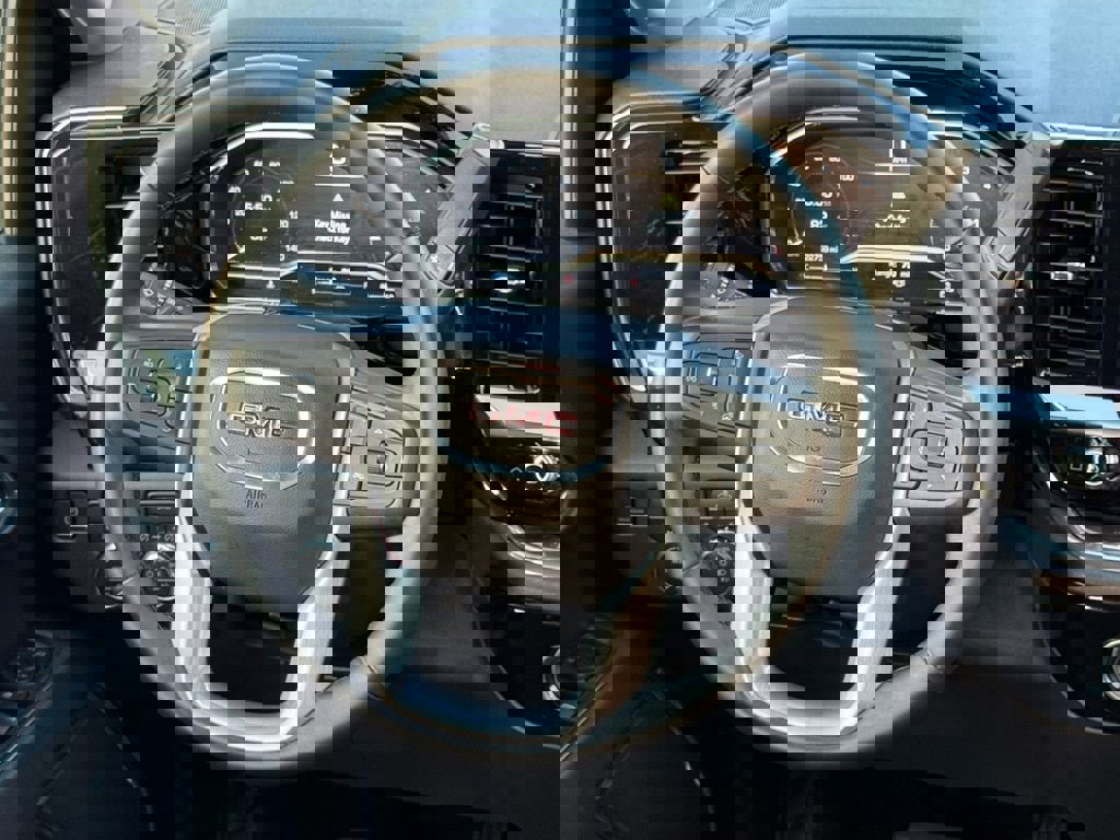 Used 2023 GMC Sierra 1500 Elevation image 29
