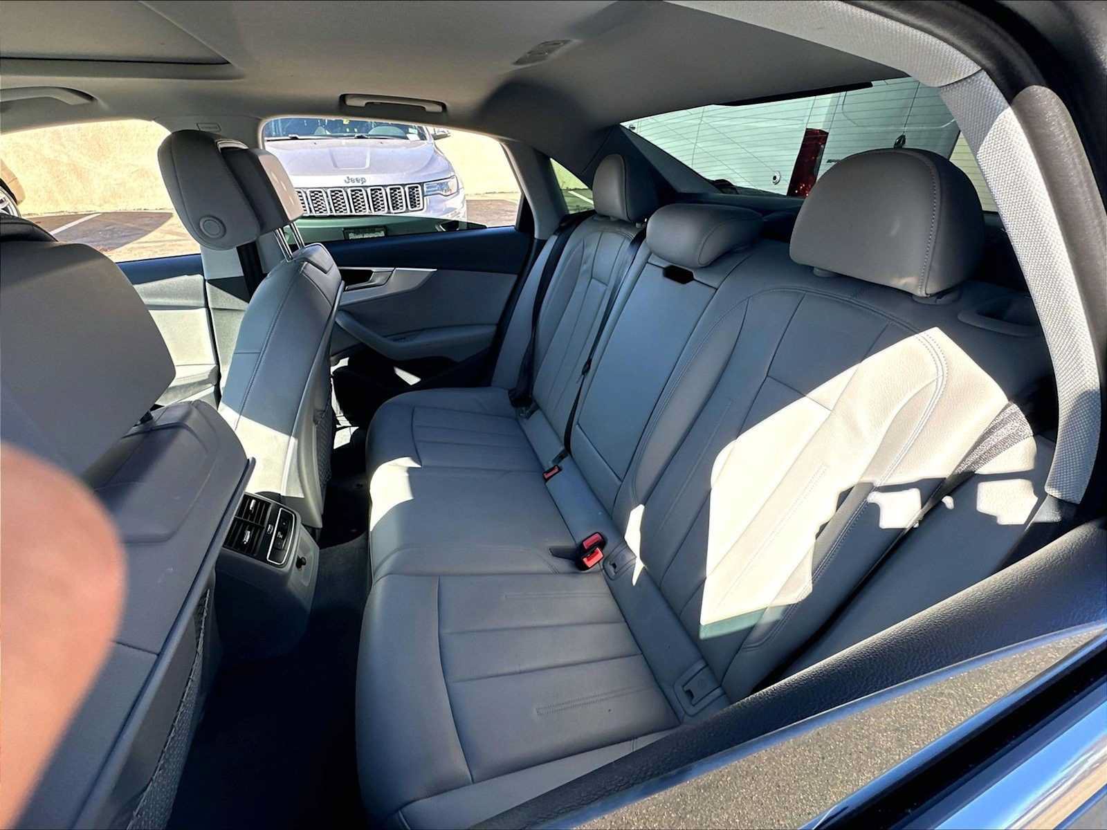 Used 2018 Audi A4 2.0T Prestige AWD/4WD image 27