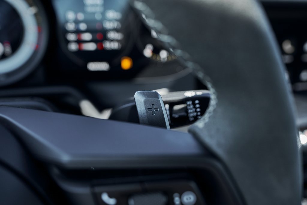 Used 2022 Porsche 911 GT3 image 45