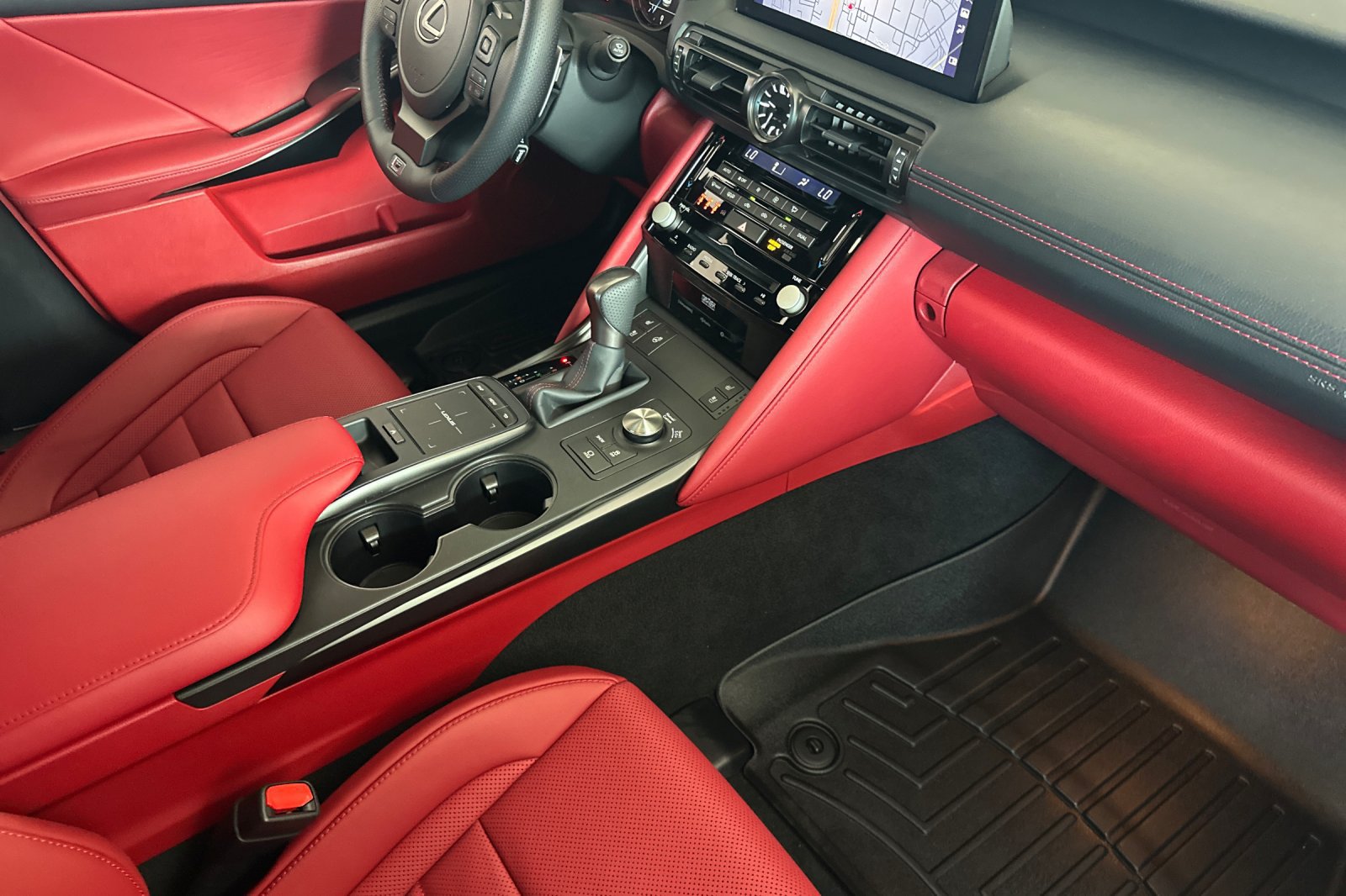 Certified 2025 Lexus IS 500 w/ Accessory Package RWD image 12