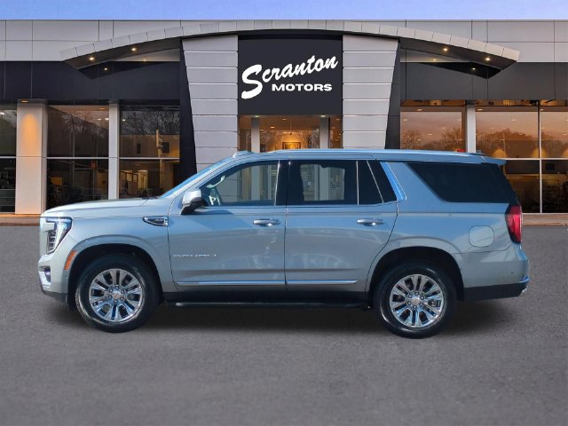 Certified 2025 GMC Yukon Denali AWD/4WD image 2