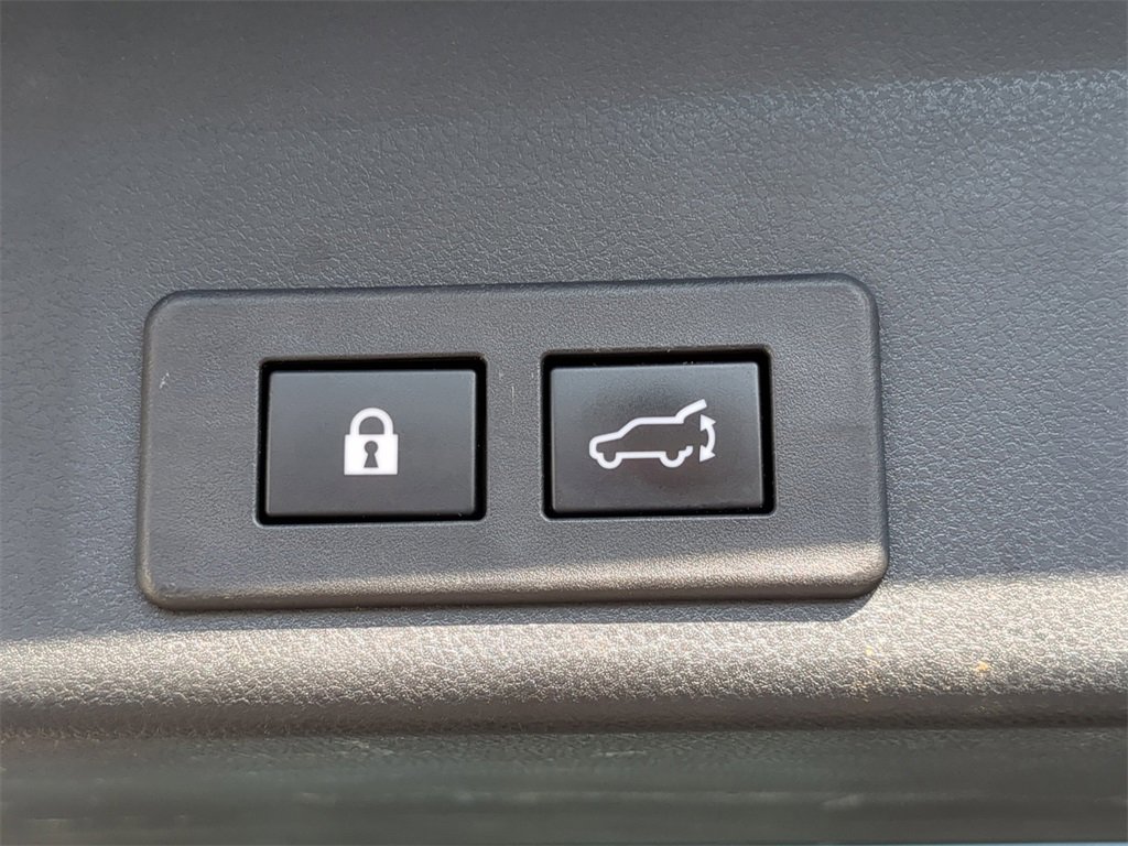 Used 2020 Subaru Ascent Limited w/ Technology Package image 10