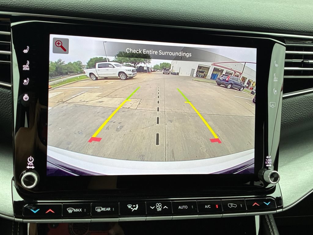 New 2026 Jeep Grand Wagoneer 2WD w/ 8-Passenger Seating Package image 9