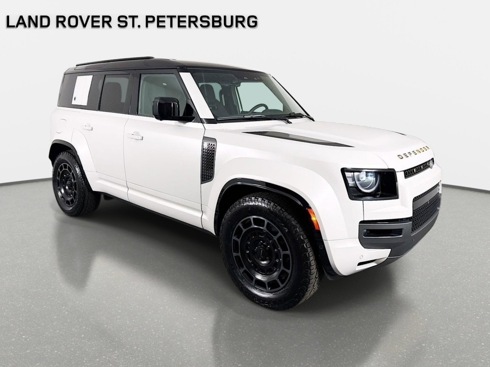 New 2026 Land Rover Defender 110 OCTA AWD/4WD image 3