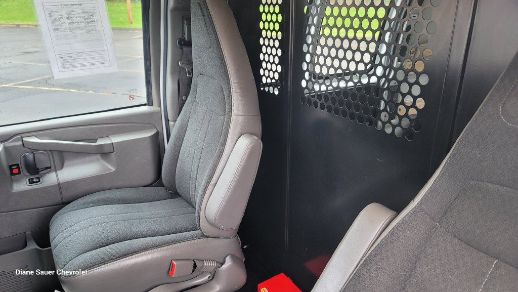 Used 2021 GMC Savana 2500 w/ Driver Convenience Package RWD image 24