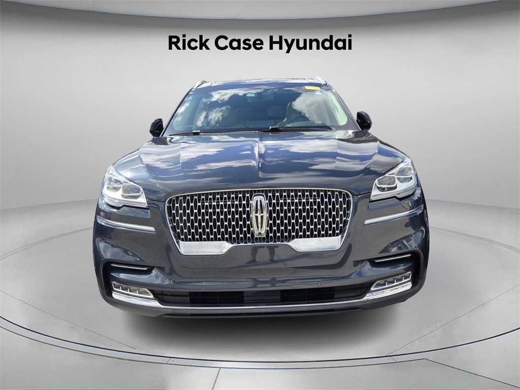 Used 2021 Lincoln Aviator Reserve w/ Equipment Group 202A image 3