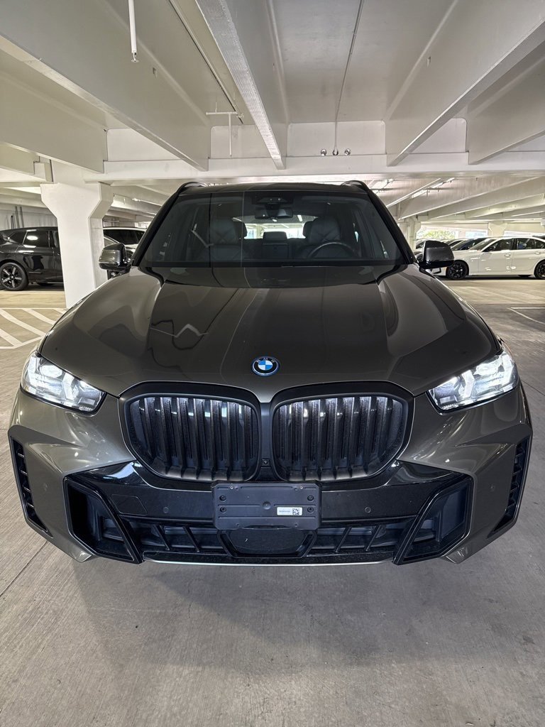 Used 2024 BMW X5 xDrive50e w/ Executive Package image 2