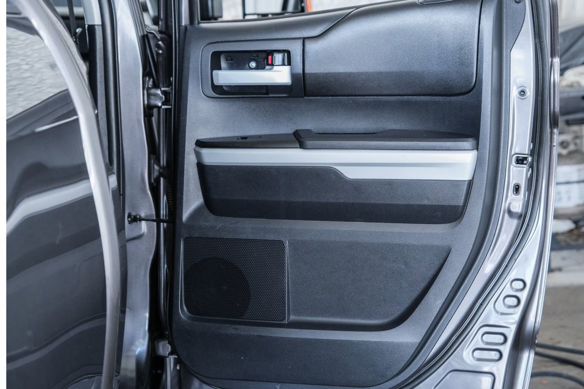 Used 2015 Toyota Tundra SR5 RWD image 34